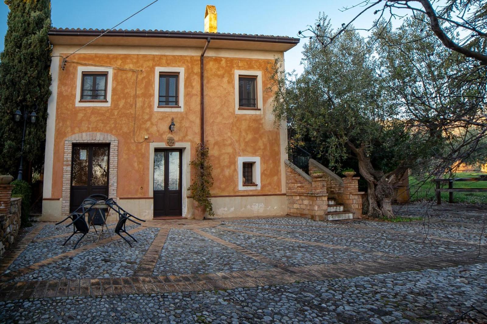 Agriturismo Masseria Fonte Di Maroglio Castrovillari Ngoại thất bức ảnh