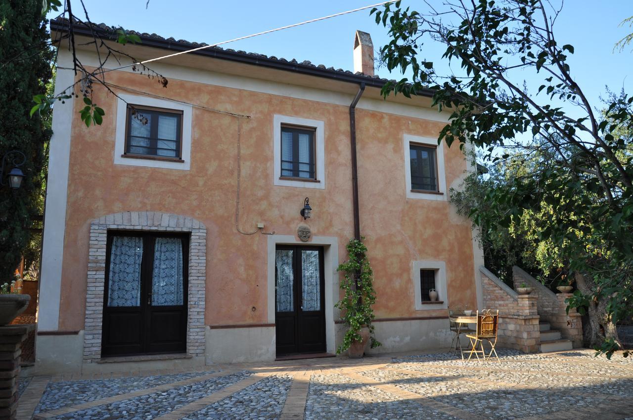 Agriturismo Masseria Fonte Di Maroglio Castrovillari Ngoại thất bức ảnh