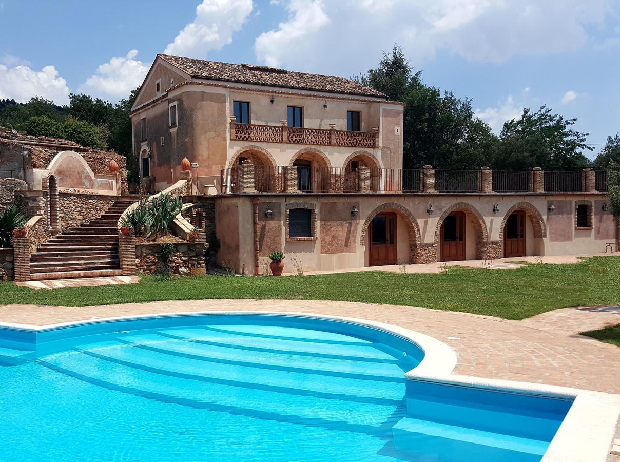 Agriturismo Masseria Fonte Di Maroglio Castrovillari Ngoại thất bức ảnh